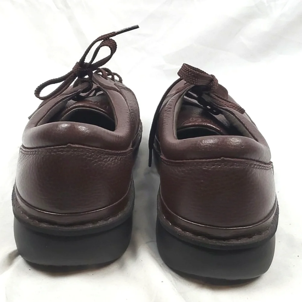 Propet Villager Oxford‎ Walking Shoe in Brown Pebbled Leather